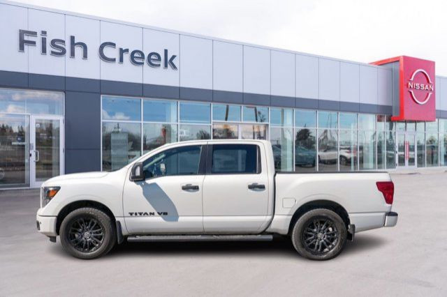 2018 Nissan Titan SV Midnight Edition | One Owner | No Accidents in Cars & Trucks in Calgary - Image 3