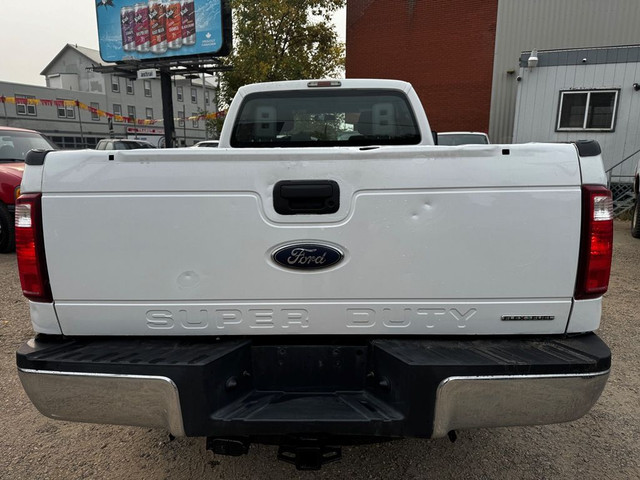 2013 Ford Other Pickups F-250 SRW 4WD LONG BOX - TONS OF SERVICE in Cars & Trucks in Edmonton - Image 4