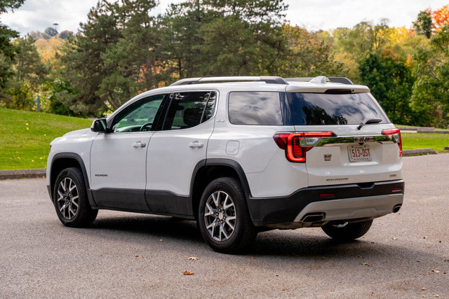 2020 GMC Acadia AWD 4dr SLE in Cars & Trucks in City of Toronto - Image 3