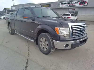 Ford F-150 XLT XTR 2011 avec 226 732 kilomètre certifié, moteur 6 cylindre de taille 3.5 litres, tra...