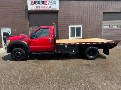 2013 Ford F-550 XL Flat Deck Reg Cab 6.8L V10 Gas 4X4 DRW ONLY 79,483 KM ! Engine Hours: 6,318 11 FT...