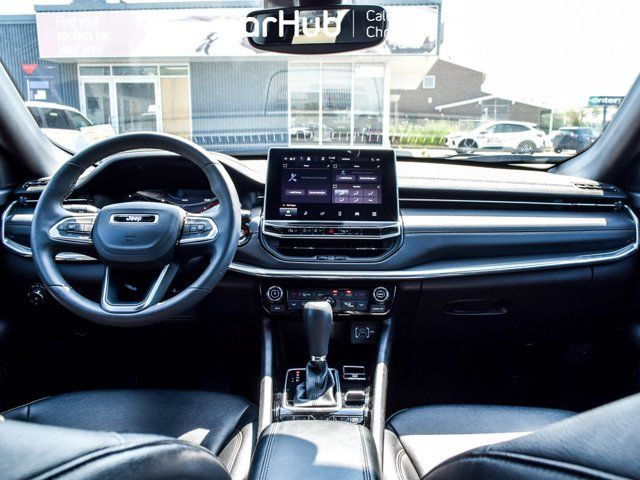 2024 Jeep Compass (RED) Edition 4x410.1Display Blind Spot in Cars & Trucks in Mississauga / Peel Region - Image 2