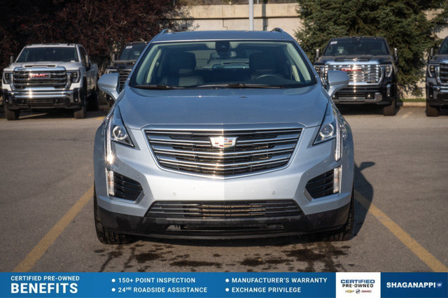 2017 Cadillac XT5 Luxury|| CLEAN CARFAX | ULTRA LOW KM in Cars & Trucks in Calgary - Image 2
