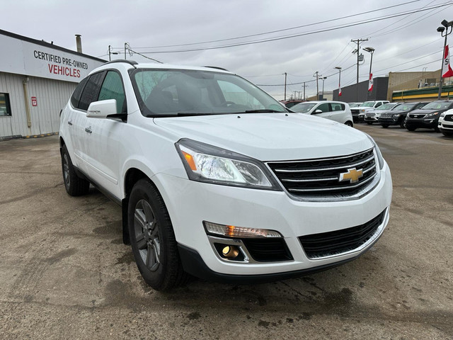 2017 Chevrolet Traverse LT - Heated Seat - SiriusXM in Cars & Trucks in Saskatoon - Image 4