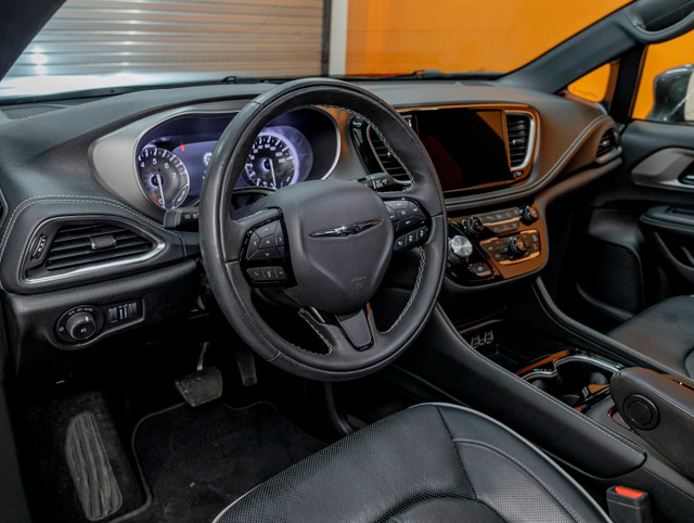 2022 Chrysler Pacifica LIMITED AWD *TOIT* NAV SIÈGES VENT KARDON in Cars & Trucks in Laurentides - Image 2
