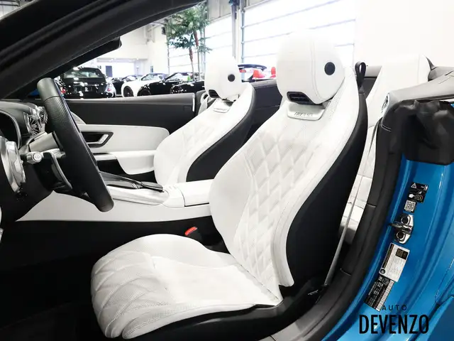 2022 Mercedes-Benz SL-Class AMG SL63 Roadster 577hp Hyper Blue M in Cars & Trucks in Laval / North Shore - Image 19