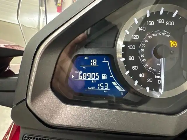 2019 Honda GL1800 Goldwing Tour DCT in Sport Touring in Drummondville - Image 13