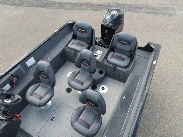 2022 TRACKER ProGuide V-175 Combo Mercury 115 ProXS 4stroke --us in Powerboats & Motorboats in Prince Albert - Image 13