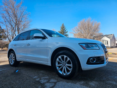 2015 Audi Q5 2.0T Technik NAVIGATION, PANO ROOF!!!