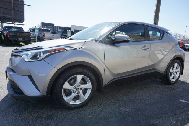 2018 Toyota C-HR in Cars & Trucks in Oakville / Halton Region - Image 3