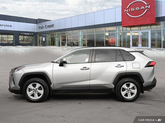 2019 Toyota RAV4 LE | Backup Camera | Bluetooth | Heated Seats in Cars & Trucks in Calgary - Image 2