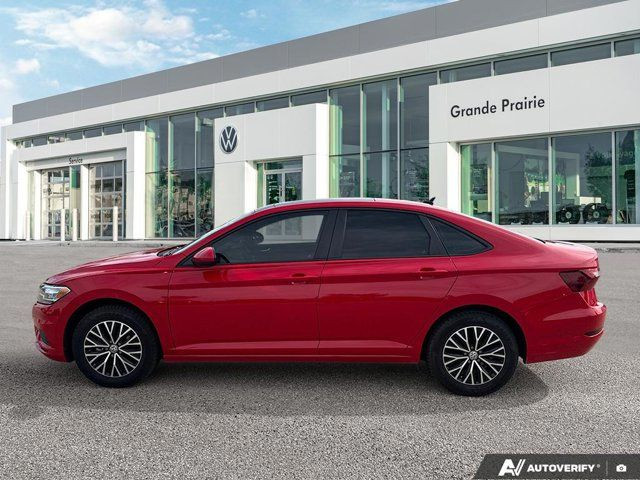 2021 Volkswagen Jetta Highline in Cars & Trucks in Grande Prairie - Image 2