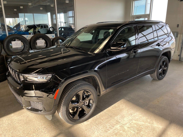 2025 Jeep Grand Cherokee L in Cars & Trucks in Lethbridge