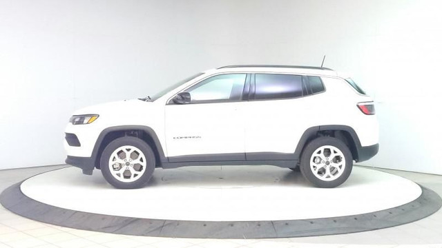 2025 Jeep Compass North Heated Seats, Heated Steering Wheel, Alp in Cars & Trucks in Lethbridge - Image 2