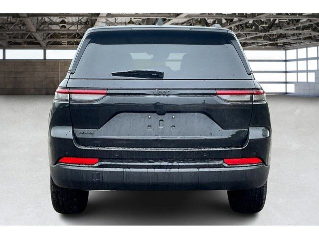 2025 Jeep Grand Cherokee Altitude in Cars & Trucks in Mississauga / Peel Region - Image 4
