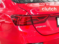 NO ACCIDENTS / CLEAN CARFAX / Climate Control, Auxiliary Audio Input, Bluetooth Music and more! Clut... (image 9)