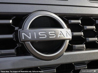 This Nissan Frontier delivers a Regular Unleaded V-6 3.8 L/231 engine powering this Automatic transm... (image 8)