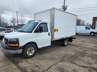 Just In - 2016 GMC Savana G3500 12Ft Aluminum Box Cube Van - Single Rear Wheels - GVW:9600Lb = NO CV... (image 3)