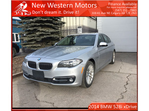 2014 BMW 5 Series 528i xDrive AWD/ LOW KMS! BT/ NAVI/ SUNROOF!