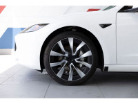 Check out our large selection of pre-owned vehicles today. Recent Arrival! Pearl White Multi-Coat 20... (image 6)