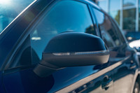 VEHICLE HIGHLIGHTS: POWER LOCKS, AIR CONDITIONING, POWER MIRROR, AUDI PHONE BOX, POWER TILT WHEEL, C... (image 7)