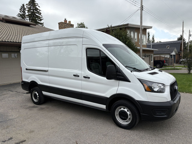 2024 Ford Transit Cargo Van T-250 HIGH ROOF EXTRA LONG 19K !!! in Cars & Trucks in Calgary - Image 2
