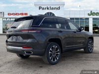 This Jeep Grand Cherokee delivers a Regular Unleaded V-6 3.6 L/220 engine powering this Automatic tr... (image 4)