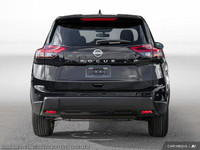 This Nissan Rogue has a strong Intercooled Turbo Regular Unleaded I-3 1.5 L/91 engine powering this... (image 4)