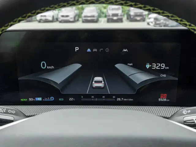 2023 Kia EV6 GT | Suede Seats | Heads Up Display in Cars & Trucks in Guelph - Image 16