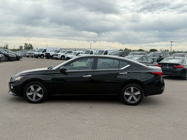 2022 Nissan Altima 2.5 SE Sedan ALL WHEEL DRIVE // BACK UP CAMER in Cars & Trucks in Calgary - Image 4