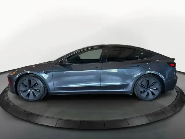 Tesla Model 3 2024 in Cars & Trucks in Markham / York Region - Image 11