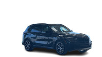 Recent Arrival! 2022 BMW X5 xDrive40i Black Sapphire Metallic Ivory White w/Vernasca Leather Upholst... (image 2)