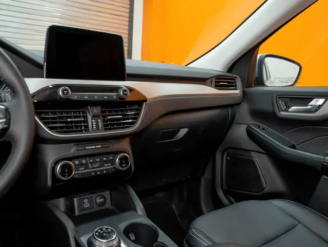 2022 Ford Escape SEL HYBRID AWD *SIÈGES / VOLANT CHAUF* HAYON EL in Cars & Trucks in Laurentides - Image 19