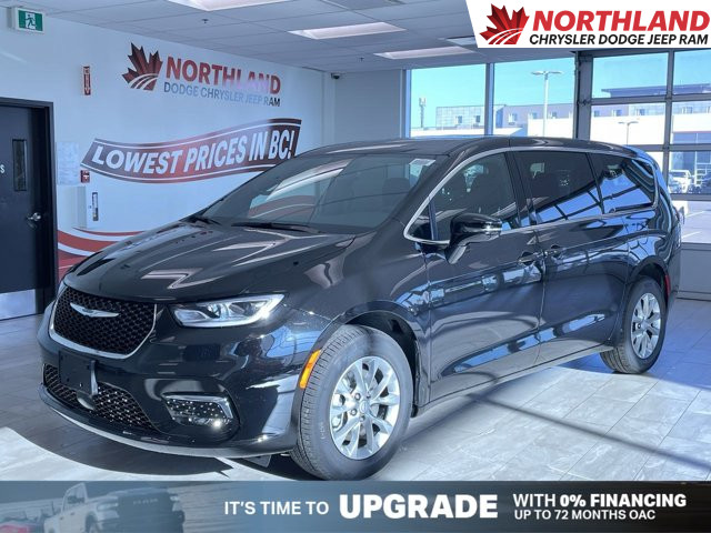 2026 Chrysler Pacifica Select | AWD | 7 Passenger | Leather in Cars & Trucks in Prince George
