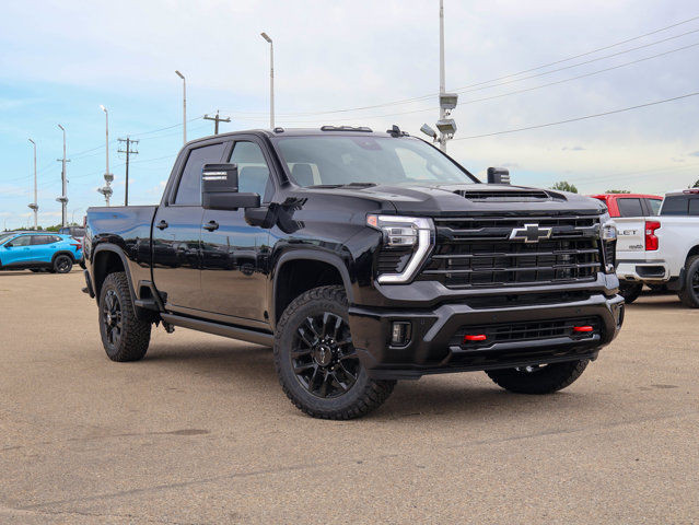 2025 Chevrolet Silverado 3500HD LTZ in Cars & Trucks in Edmonton - Image 2
