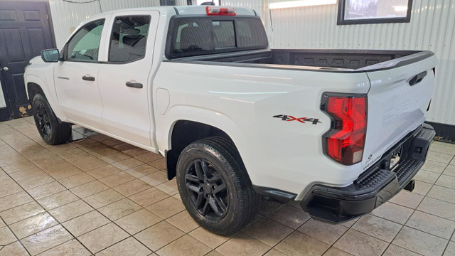 Chevrolet Colorado WT cabine multiplace 4RM 2023 BOITE COURTE dans Autos et camions  à Trois-Rivières - Image 2