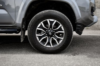 Low Mileage, Heated Seats, Apple CarPlay, Android Auto, Adaptive Cruise Control, EZ Tailgate! 6 LOCA... (image 7)