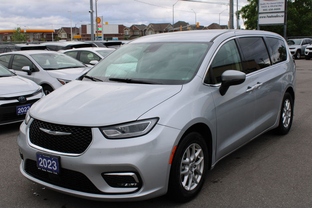 2023 Chrysler Pacifica Touring-L in Cars & Trucks in Mississauga / Peel Region