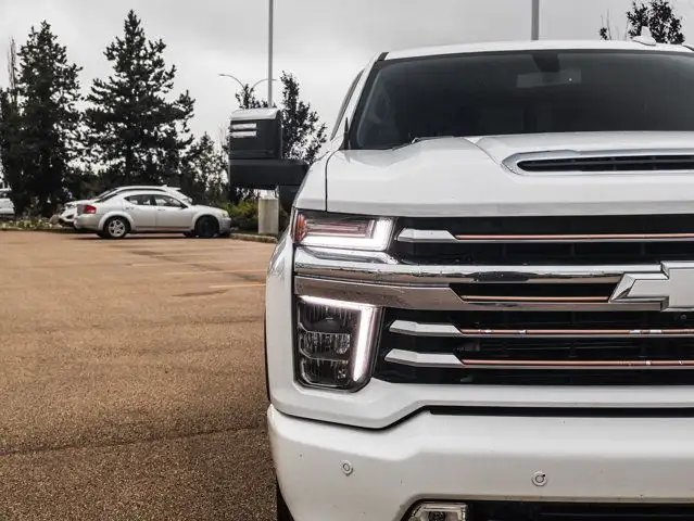 2022 Chevrolet Silverado 3500HD High Country Z71 in Cars & Trucks in Strathcona County - Image 12