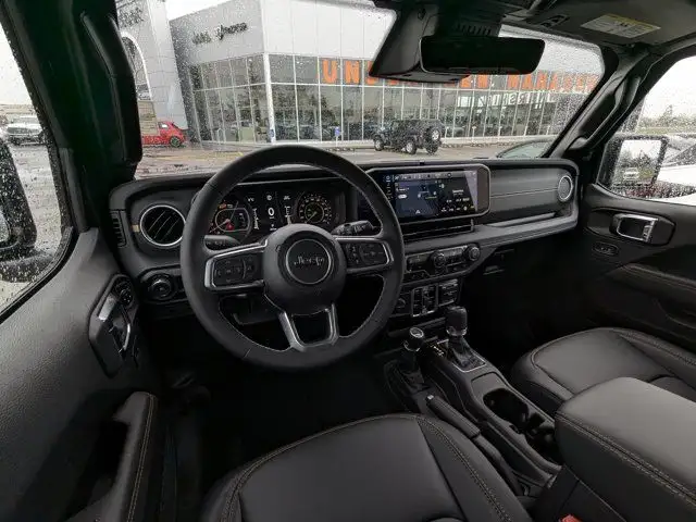 2025 Jeep Wrangler Sahara - McKinley Leather Seats - Technology in Cars & Trucks in Calgary - Image 24