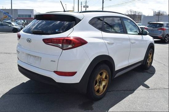 2017 Hyundai Tucson SE AWD in Cars & Trucks in City of Halifax - Image 4