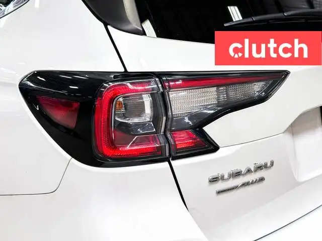 2022 Subaru Outback Limited AWD w/ EyeSight Pkg. w/ Apple CarPla dans Autos et camions dans Ottawa - Image 11