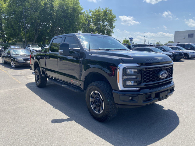 2023 Ford Super Duty F-350 SRW LARIAT in Cars & Trucks in Cornwall