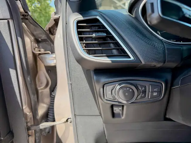 2019 Lincoln NAUTILUS Reserve AWD Cuir Navi Toit Pano in Cars & Trucks in Longueuil / South Shore - Image 25