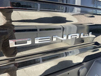 2025 GMC Sierra 3500 Denali The 2025 GMC Sierra 3500 Denali in Onyx Black is a pinnacle of luxury, c... (image 5)