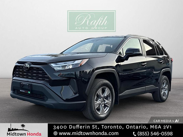 2023 Toyota RAV4 XLE *SUNROOF / APPLE CARPLAY / CLEAN CARFAX* in Cars & Trucks in City of Toronto