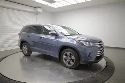 NAVIGATION SYSTEM, PANORAMIC ROOF, ADAPTIVE CRUISE CONTROL, LANE DEPARTURE WARNING, AERIAL VIEW DISP...