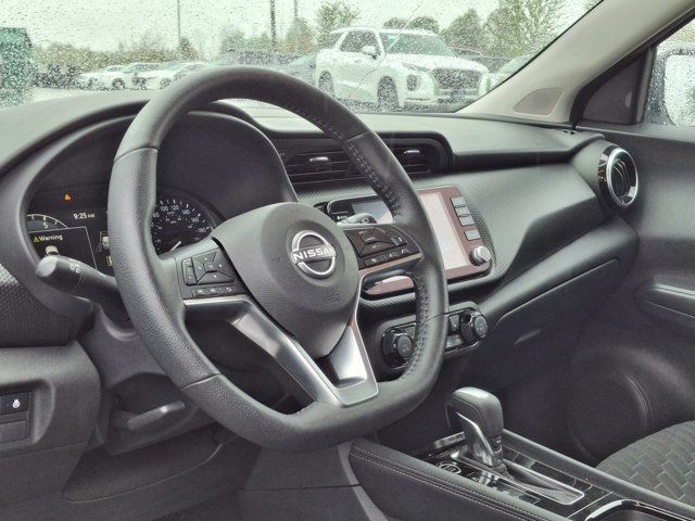 2023 Nissan Kicks SV | Apple CarPlay | Android Auto | Adaptive in Cars & Trucks in Guelph - Image 2