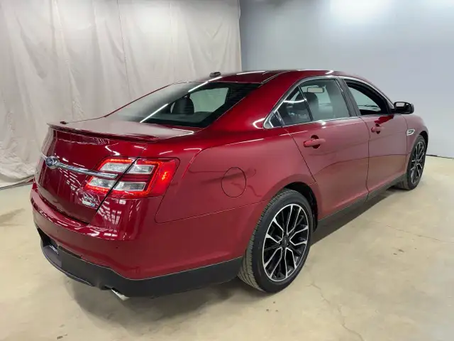 2017 Ford Taurus SEL in Cars & Trucks in Guelph - Image 8