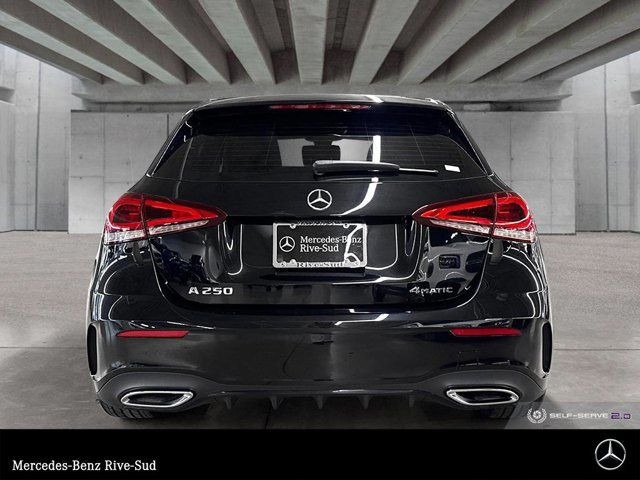 2022 Mercedes-Benz A 250 4MATIC Hatch | Ensemble Haut de Gamme in Cars & Trucks in Longueuil / South Shore - Image 4